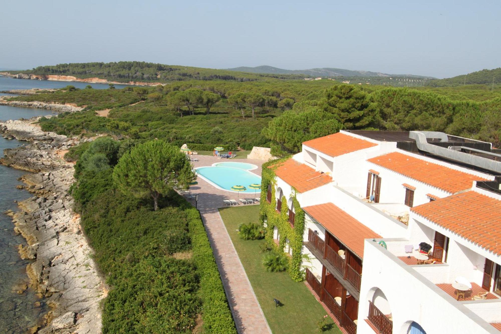 Hotel Punta Negra Fertilia Esterno foto